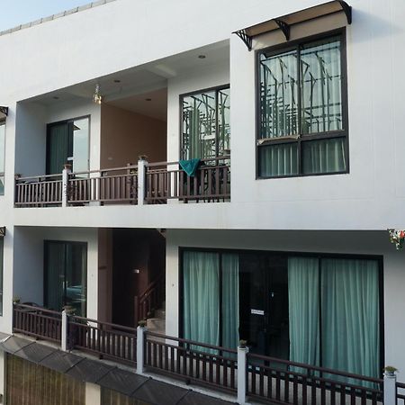 Kata Beachwalk Hotel And Bungalows Værelse billede