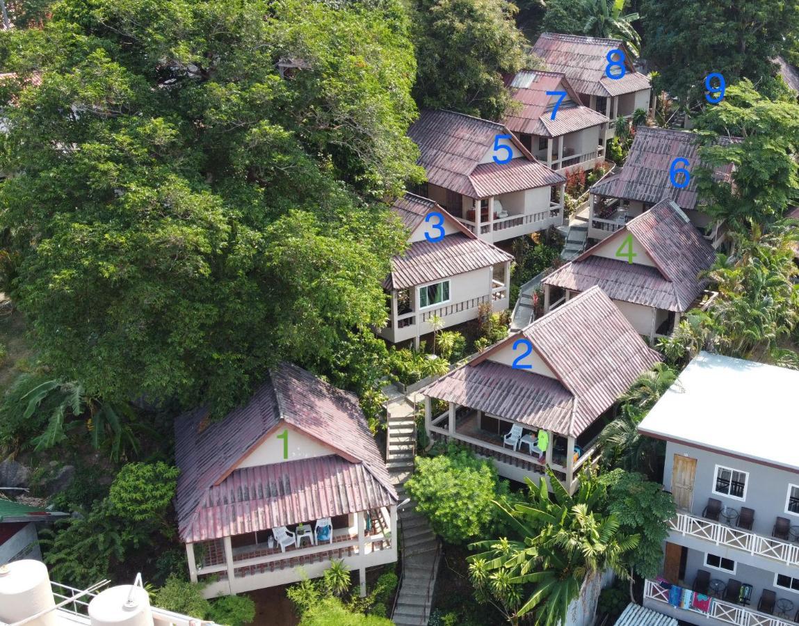 Kata Beachwalk Hotel And Bungalows Eksteriør billede